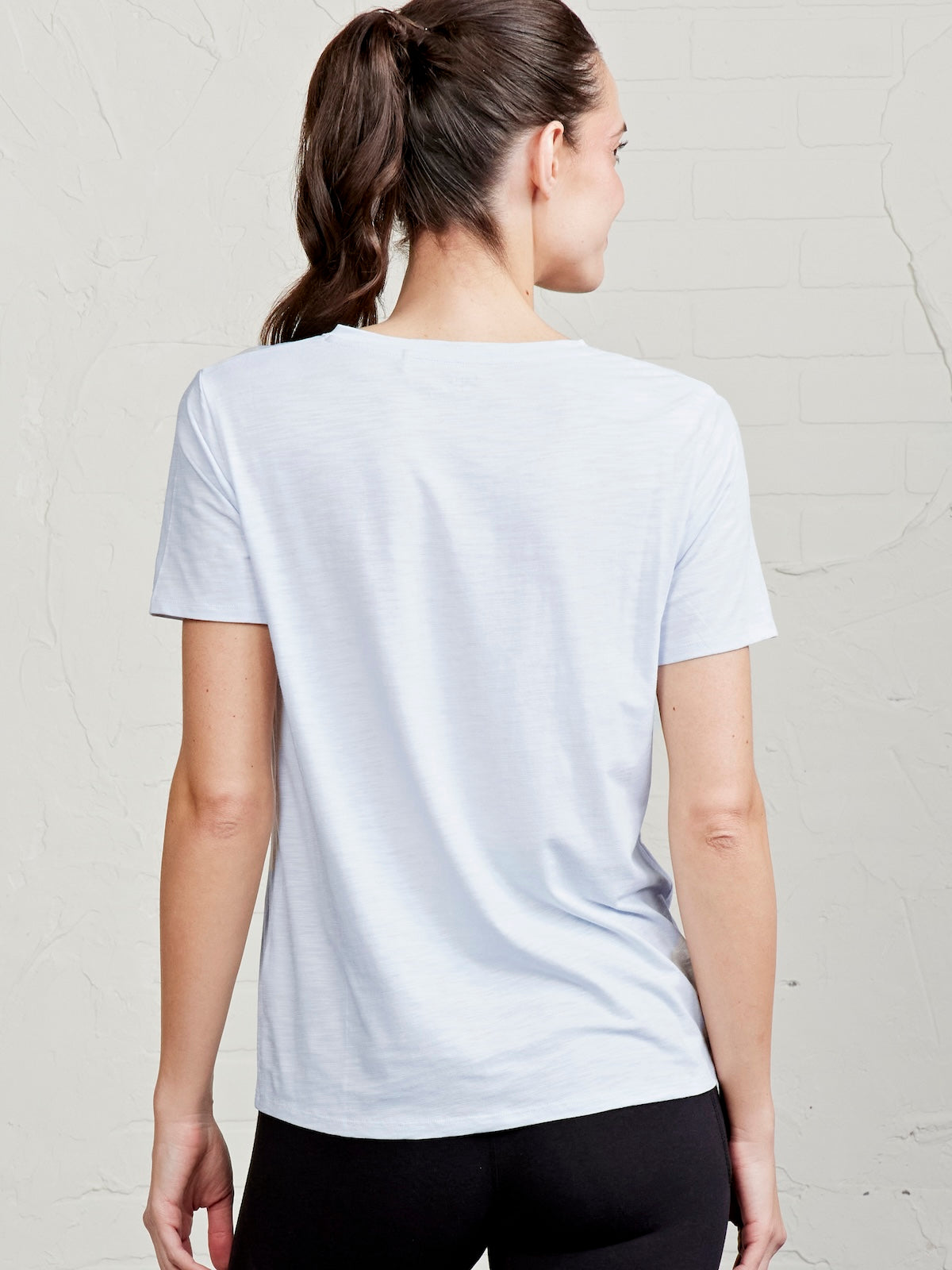 139-All_Day_V-Neck-Frost-TW883S-458_6606